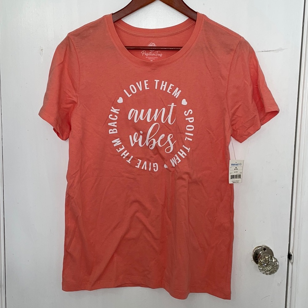 Brand new aunt shirt